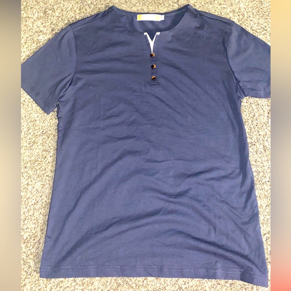 Navy Men’s Shirt Large
